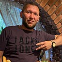 Знакомства: Максим, 42 года, Саратов