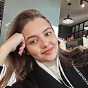 Знакомства: Эмилия, 24 года, Урай