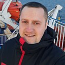 Знакомства: Максим, 33 года, Брест