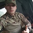 Знакомства: Олег, 26 лет, Людиново