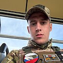 Знакомства: Сергей, 21 год, Лутугино