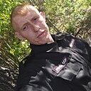 Знакомства: Евгений, 23 года, Омутинский
