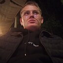 Знакомства: Олег, 22 года, Грозный