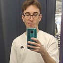 Знакомства: Даниил, 23 года, Москва