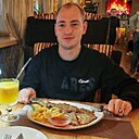 Знакомства: Михаил, 30 лет, Уссурийск