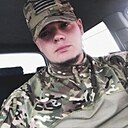 Знакомства: Макс, 25 лет, Амвросиевка