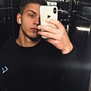 Знакомства: Илья, 25 лет, Комсомольск-на-Амуре