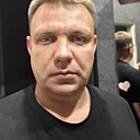 Знакомства: Сергей, 39 лет, Магадан