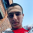 Знакомства: Андрей, 26 лет, Майкоп