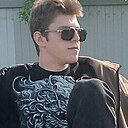 Знакомства: Илья, 21 год, Казань