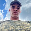 Знакомства: Олег, 28 лет, Карачев