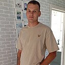 Знакомства: Андрей, 27 лет, Речица