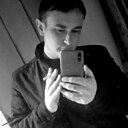 Знакомства: Юрик, 22 года, Зима