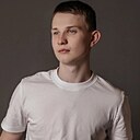 Знакомства: Максим, 18 лет, Мончегорск