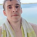 Знакомства: Олег, 33 года, Караганда