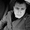 Знакомства: Олег, 37 лет, Находка