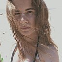 Знакомства: Вика, 20 лет, Истра