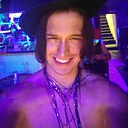 Знакомства: Alexandr, 28 лет, Сургут