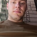 Знакомства: Игорь, 25 лет, Луганск