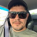 Знакомства: Артем, 36 лет, Керчь