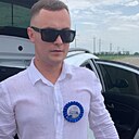 Знакомства: Андрей, 27 лет, Брюховецкая