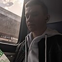 Знакомства: Виктор, 24 года, Москва