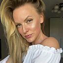 Знакомства: Алина, 37 лет, Альметьевск