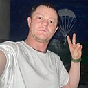 Знакомства: Денис, 33 года, Тюмень