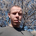 Знакомства: Александр, 27 лет, Горловка