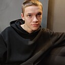 Знакомства: Максим, 21 год, Надым