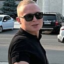 Знакомства: Евгений, 29 лет, Луганск