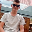 Знакомства: Андрей, 21 год, Херсон