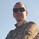 Знакомства: Евгений, 31 год, Стаханов