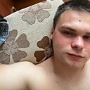 Знакомства: Максим, 22 года, Москва