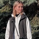 Знакомства: Эмилия, 24 года, Санкт-Петербург