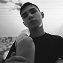 Знакомства: Максим, 19 лет, Волжск