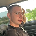 Знакомства: Андрей, 21 год, Прохладный