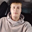 Знакомства: Денис, 27 лет, Иваново