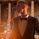 Знакомства: Валентин, 20 лет, Калининград