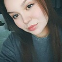 Знакомства: Полина, 20 лет, Саратов