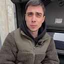 Знакомства: Гарик, 24 года, Светловодск