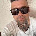 Знакомства: Виктор, 39 лет, Березники