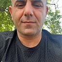 Знакомства: Гарик, 42 года, Мариуполь