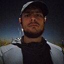 Знакомства: Артём, 38 лет, Салехард
