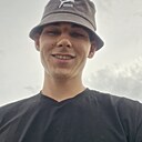 Знакомства: Адиль, 25 лет, Петропавловск