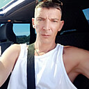 Знакомства: Андрей, 46 лет, Артем