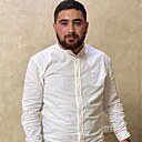 Знакомства: Наири, 26 лет, Ижевск