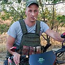 Знакомства: Александр, 30 лет, Людиново