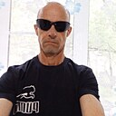 Знакомства: Андрей, 48 лет, Гусь Хрустальный