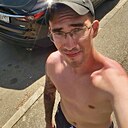 Знакомства: Павел, 32 года, Москва